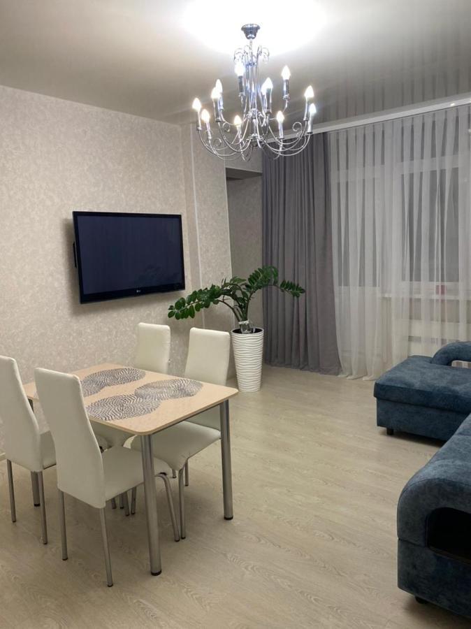 Apartment Baykalskaya ulitsa 107А/6 Иркутск Экстерьер фото